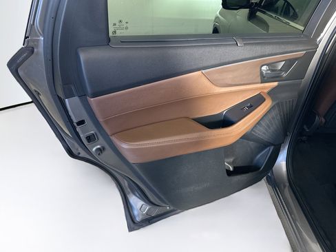 Used 2023 Acura MDX SH-AWD w/ Technology Package image 27