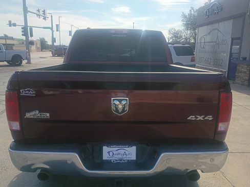 Used 2017 RAM 1500 Big Horn AWD/4WD image 7