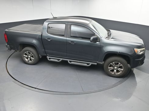 Used 2017 Chevrolet Colorado Z71 image 32