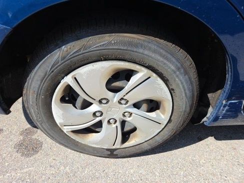 Used 2013 Honda Civic LX image 21