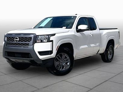 Certified 2025 Nissan Frontier SV
