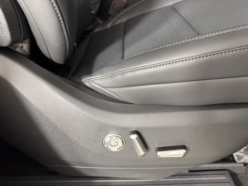 New 2025 Lincoln Navigator L Reserve w/ Jet Appearance Package image 24