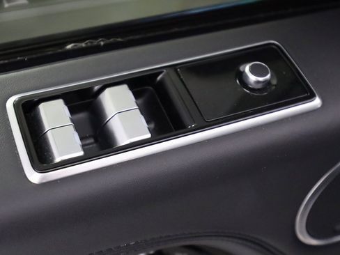 Used 2022 Land Rover Range Rover LWB SV Autobiography image 18