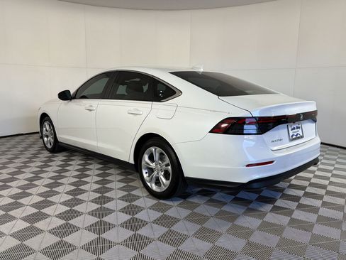 Used 2025 Honda Accord LX image 3
