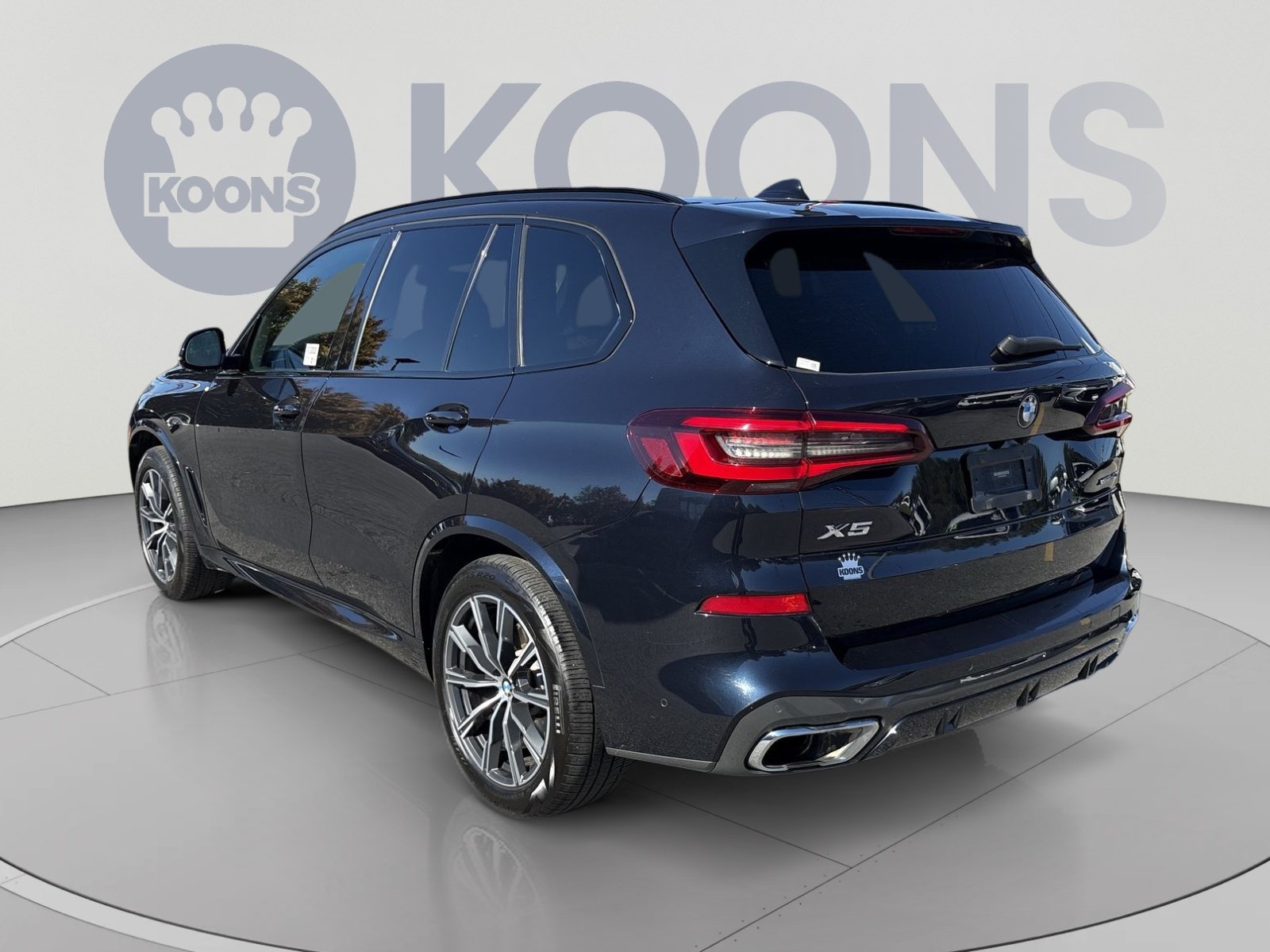 Used 2020 BMW X5 xDrive40i w/ M Sport Package AWD/4WD image 4