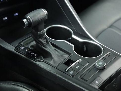 Used 2023 Kia K5 GT-Line image 25