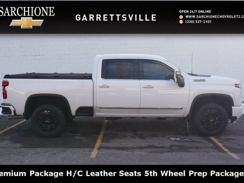 Used 2024 Chevrolet Silverado 2500 High Country w/ High Country Premium Package image 1