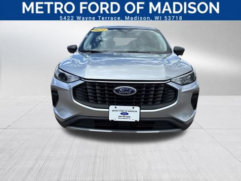 Used 2024 Ford Escape Active AWD/4WD image 4