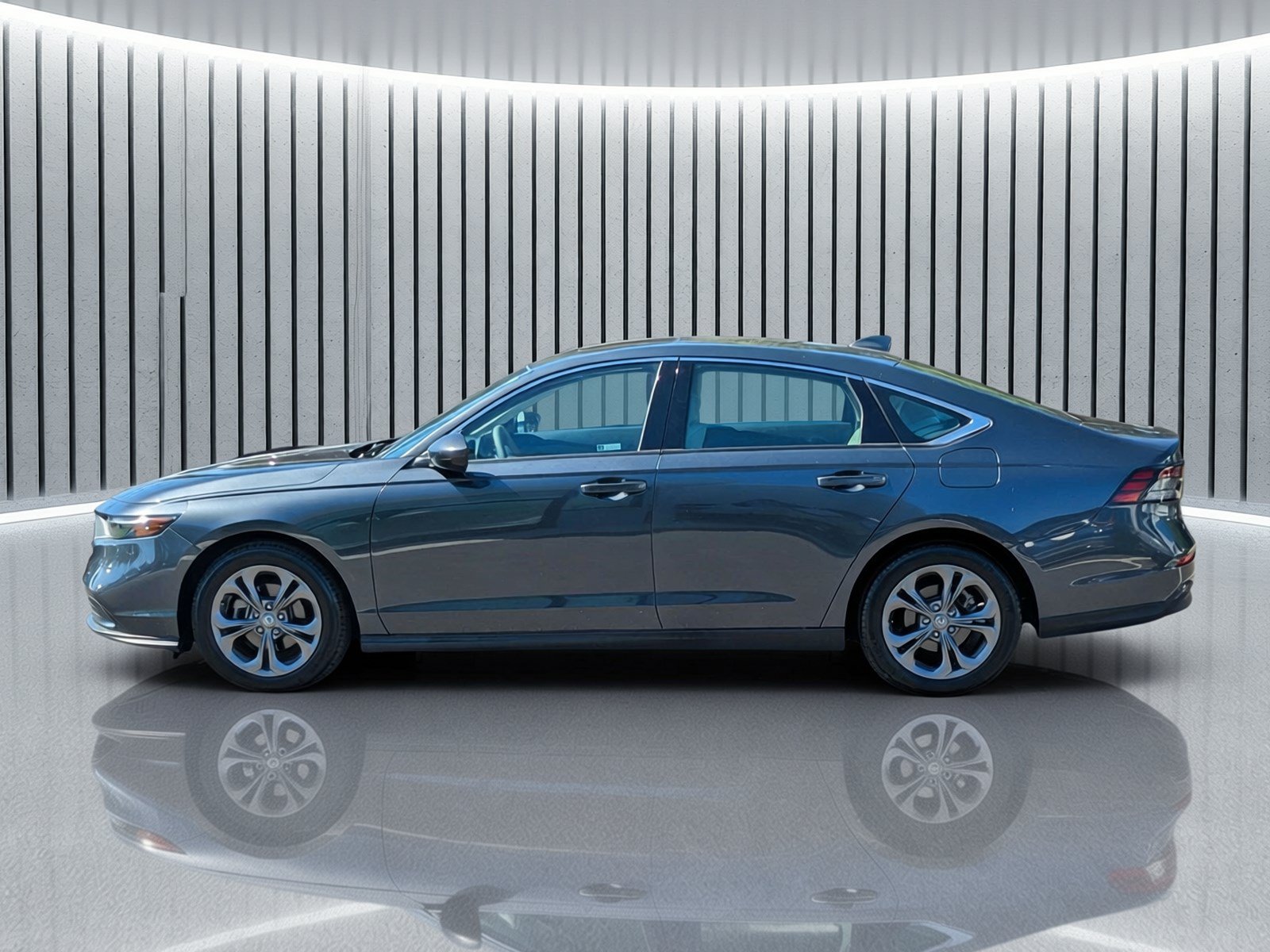 Certified 2024 Honda Accord EX image 9