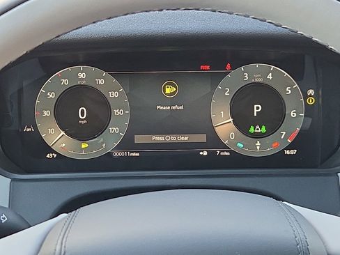 New 2026 Land Rover Range Rover Velar S image 27