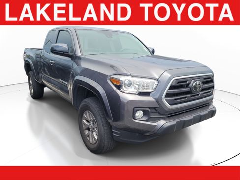 Used 2019 Toyota Tacoma SR5 RWD image 1