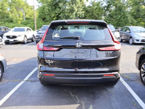 Used 2024 Honda CR-V LX image 6