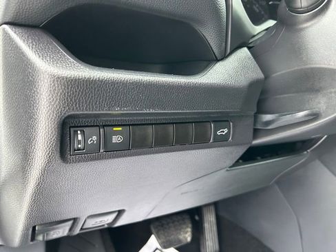 Used 2025 Toyota RAV4 XLE w/ Convenience Package image 22