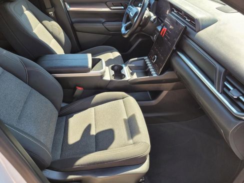 Used 2025 GMC Terrain Elevation AWD/4WD image 10