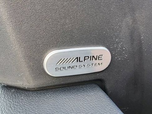 Used 2023 Dodge Charger SXT w/ Plus Group RWD image 9