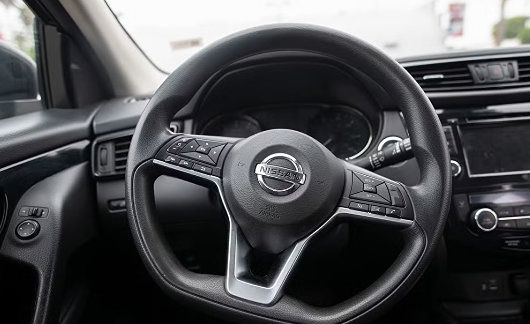 Used 2019 Nissan Rogue Sport SV FWD image 12