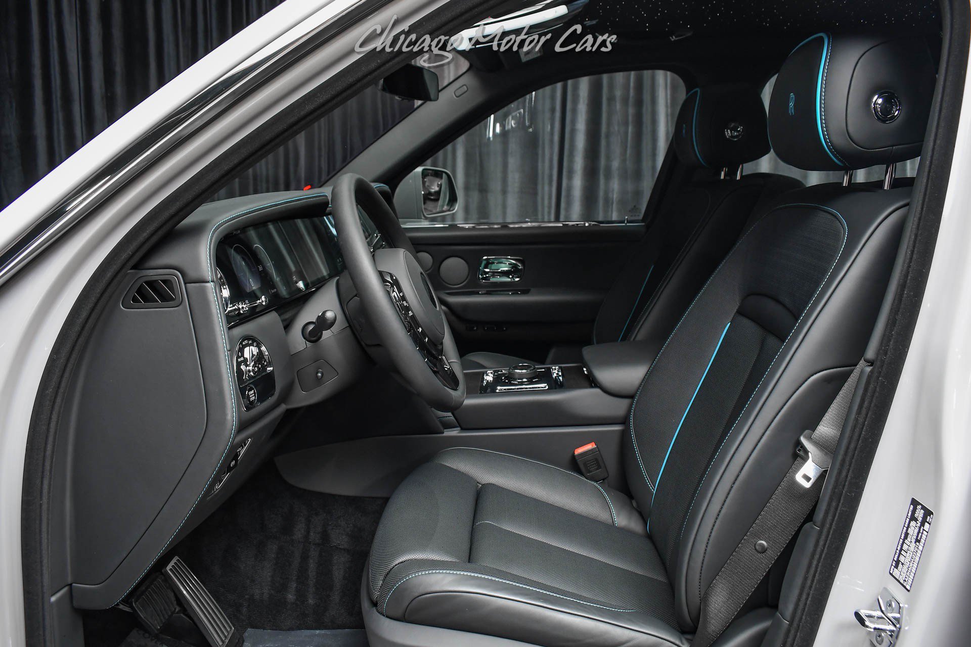 Used 2027 Rolls-Royce Cullinan AWD/4WD image 22