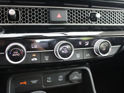 Used 2025 Honda Civic LX image 16