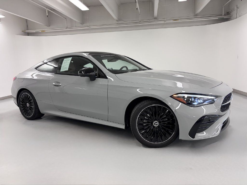 Certified 2026 Mercedes-Benz CLE 300 4MATIC Coupe image 9