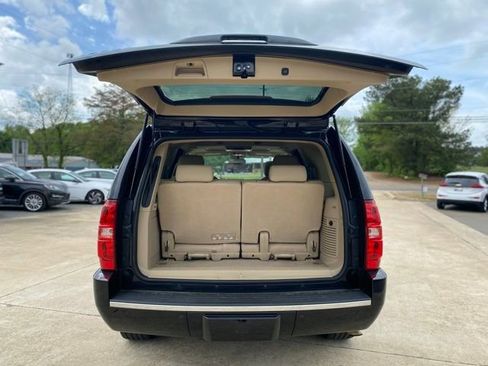 Used 2013 Chevrolet Tahoe LTZ RWD image 5