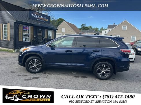 Used 2016 Toyota Highlander XLE AWD/4WD image 8
