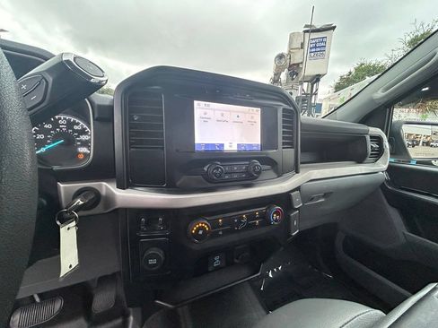 Used 2023 Ford F150 XL w/ Trailer Tow Package RWD image 12
