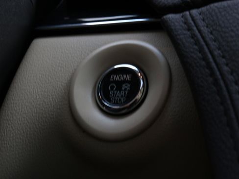 Used 2015 Lincoln MKT AWD w/ Equipment Group 201A image 33
