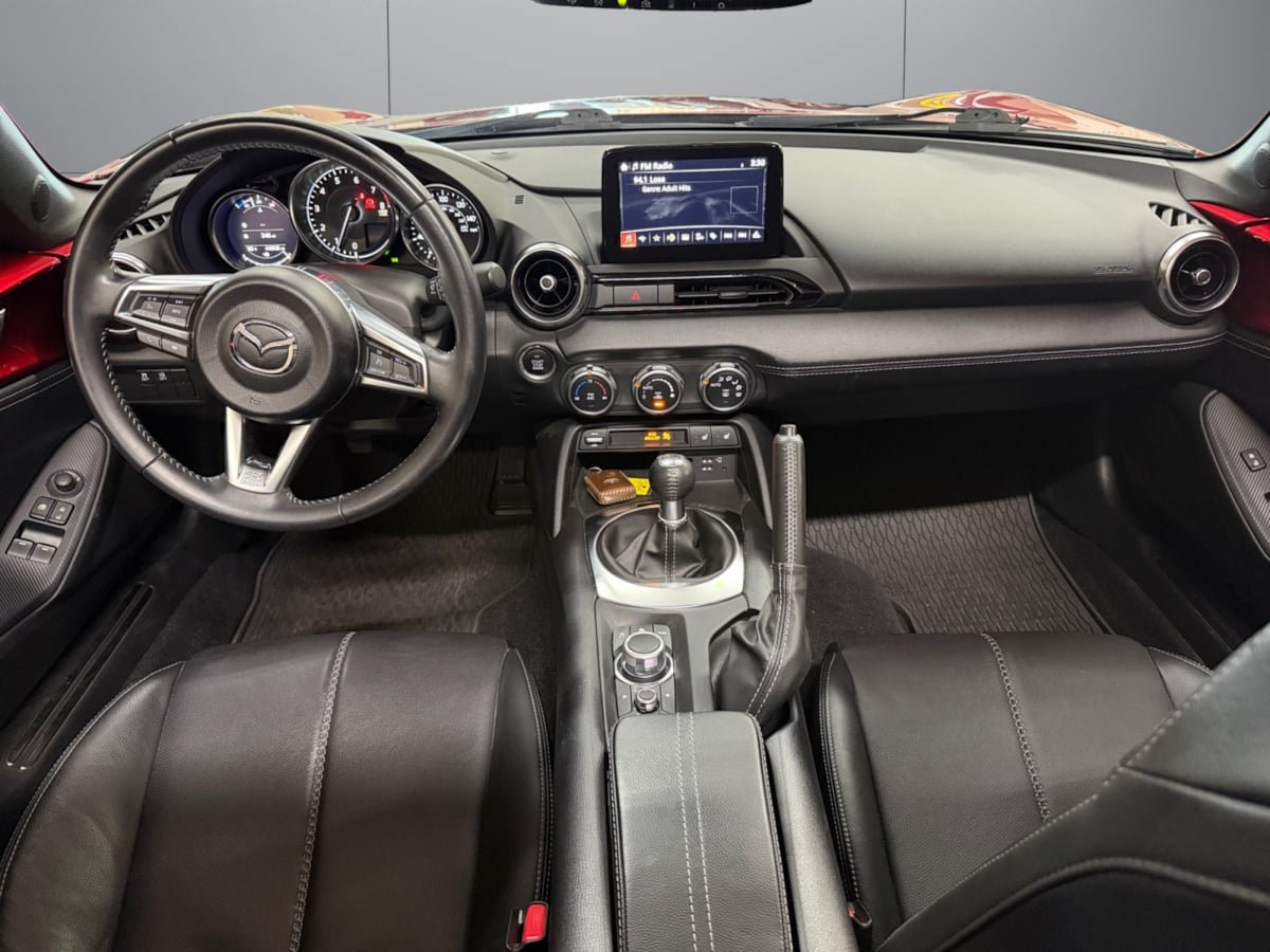 Used 2022 MAZDA MX-5 Miata RF Grand Touring w/ Weather Package RWD image 12