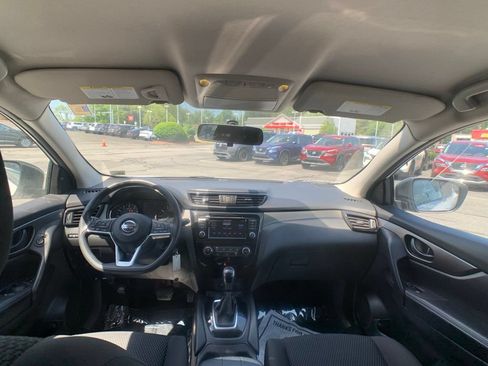 Used 2019 Nissan Rogue Sport S AWD/4WD image 23