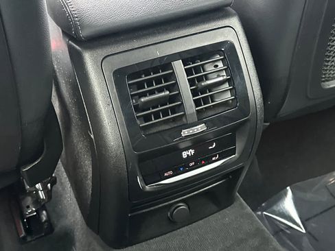 Used 2019 BMW X3 xDrive30i w/ Driving Assistance Package image 14