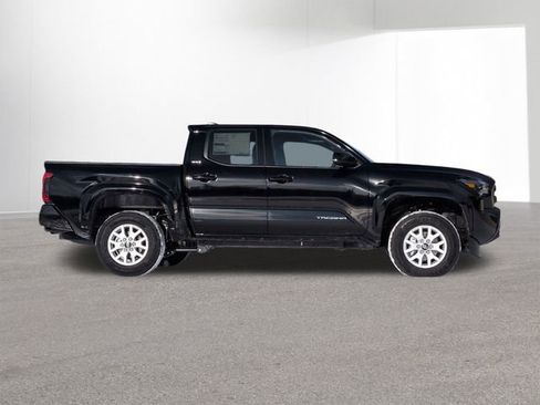 New 2026 Toyota Tacoma SR5 image 4
