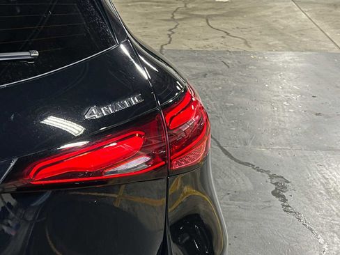 Certified 2025 Mercedes-Benz GLC 300 GLC 300 image 17