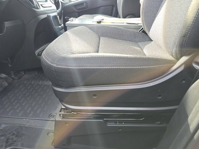 Used 2025 RAM ProMaster 2500 w/ Safety Group FWD image 10
