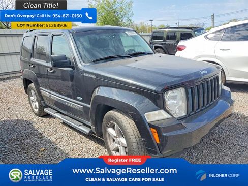 Used 2012 Jeep Liberty Sport AWD/4WD image 5