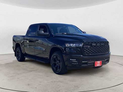 New 2026 RAM 1500 Express AWD/4WD image 8