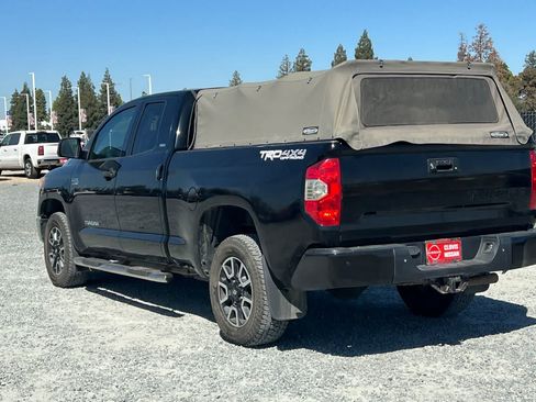 Used 2017 Toyota Tundra SR5 w/ TRD Off Road Package AWD/4WD image 7