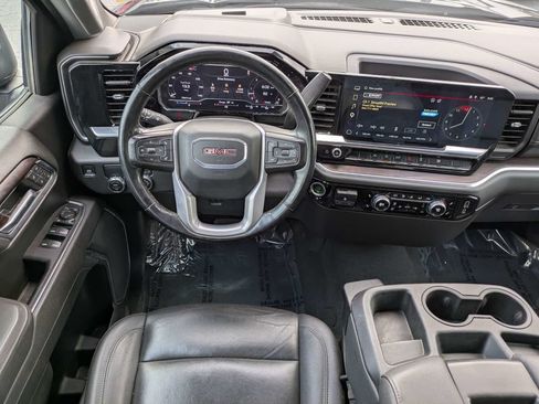 Used 2025 GMC Sierra 1500 SLT RWD image 16
