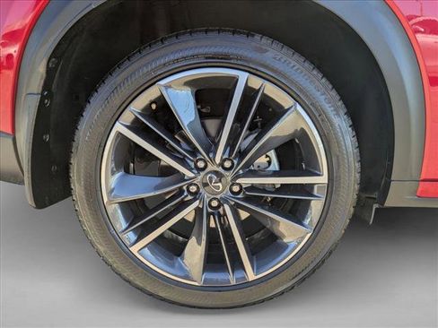 Used 2024 INFINITI QX55 Essential image 25