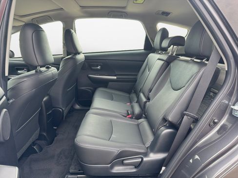 Used 2015 Toyota Prius V Five w/ Advanced Technology Package FWD image 16