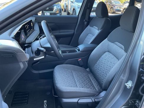 New 2026 Nissan Kicks SV w/ SV Premium Package FWD image 11