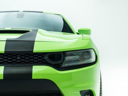 Used 2019 Dodge Charger Scat Pack w/ Navigation & Travel Group image 7