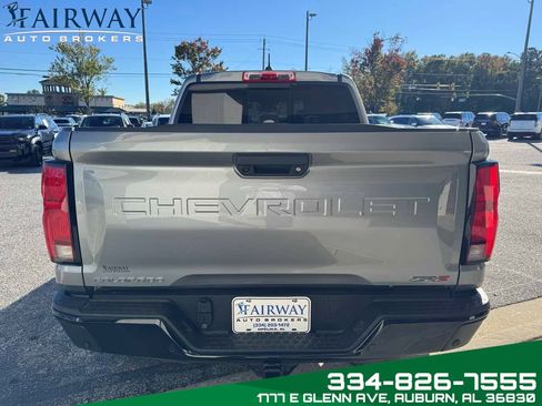 Used 2024 Chevrolet Colorado ZR2 w/ ZR2 Convenience Package III image 7