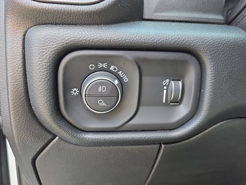 Used 2026 RAM 2500 Tradesman AWD/4WD image 15