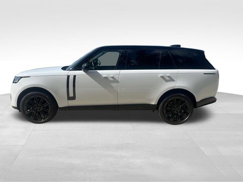 New 2026 Land Rover Range Rover Long Wheelbase SE AWD/4WD image 2