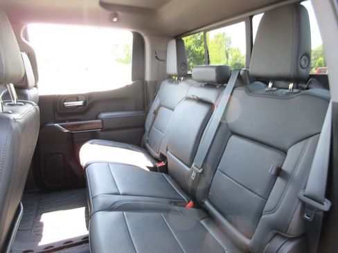 Certified 2022 GMC Sierra 1500 SLT w/ SLT Premium Package AWD/4WD image 22