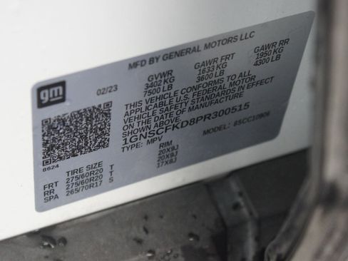 Used 2023 Chevrolet Suburban Premier RWD image 26