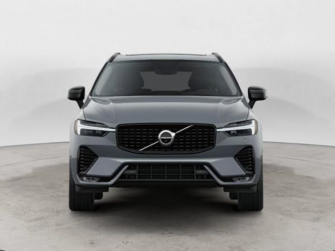 Used 2024 Volvo XC60 B5 Plus w/ Protection Package Premier AWD/4WD image 2