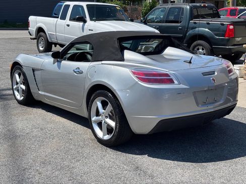 Used 2009 Saturn Sky w/ Premium Trim Package RWD image 5