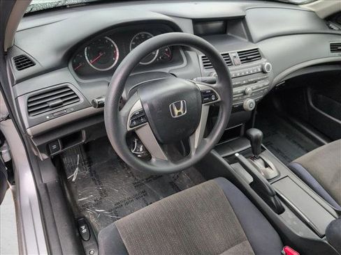Used 2009 Honda Accord LX-P image 10