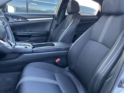 Used 2021 Honda Civic Sport image 8